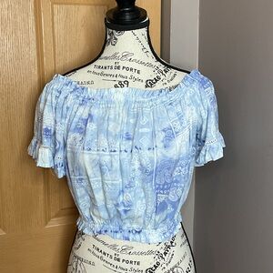 Ocean Drive Light Blue Off-Shoulder Crop Top, Size M
